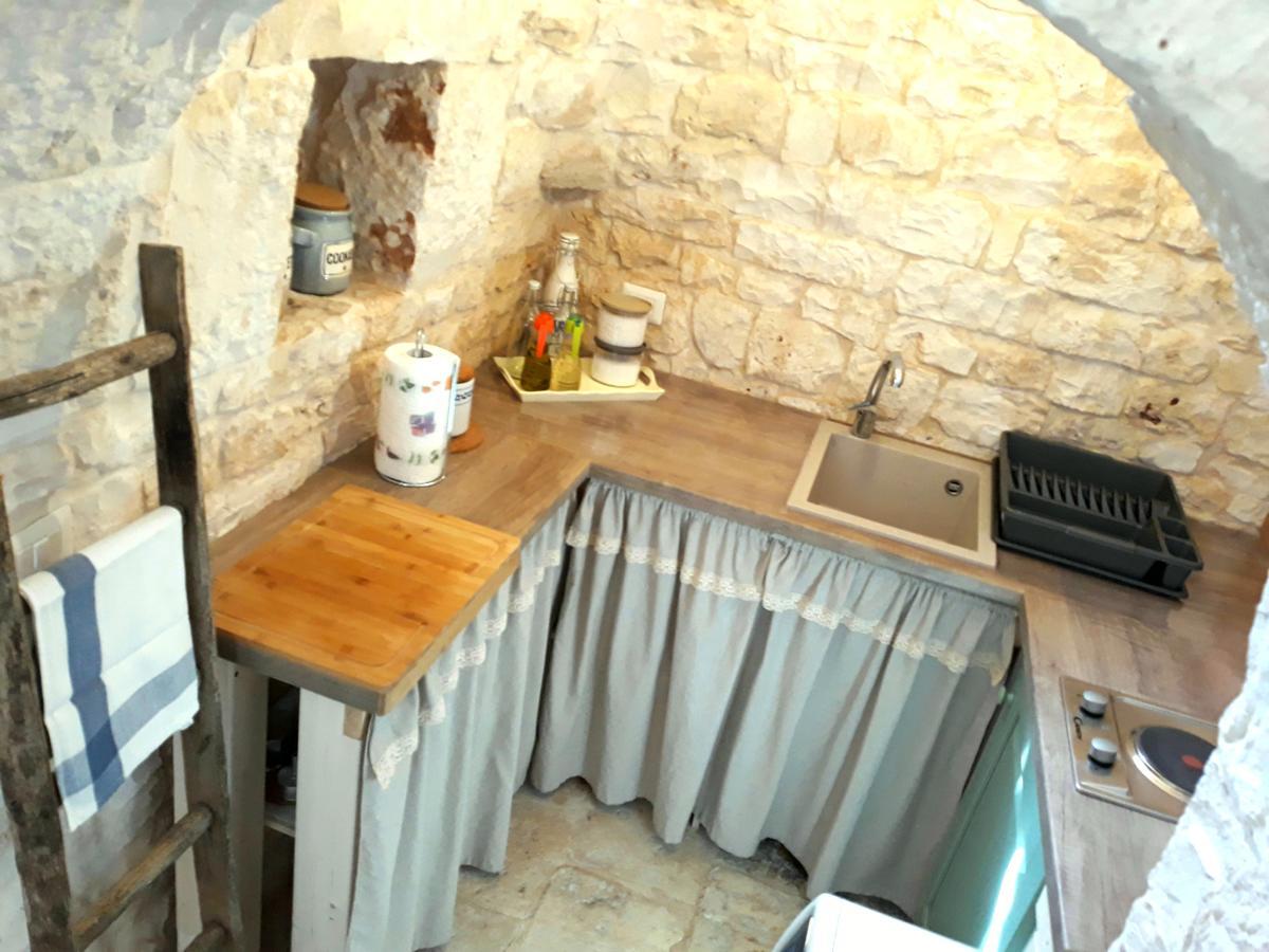 مبيت وإفطار ألبيروبيللو Trulli Sciummo Relais المظهر الخارجي الصورة