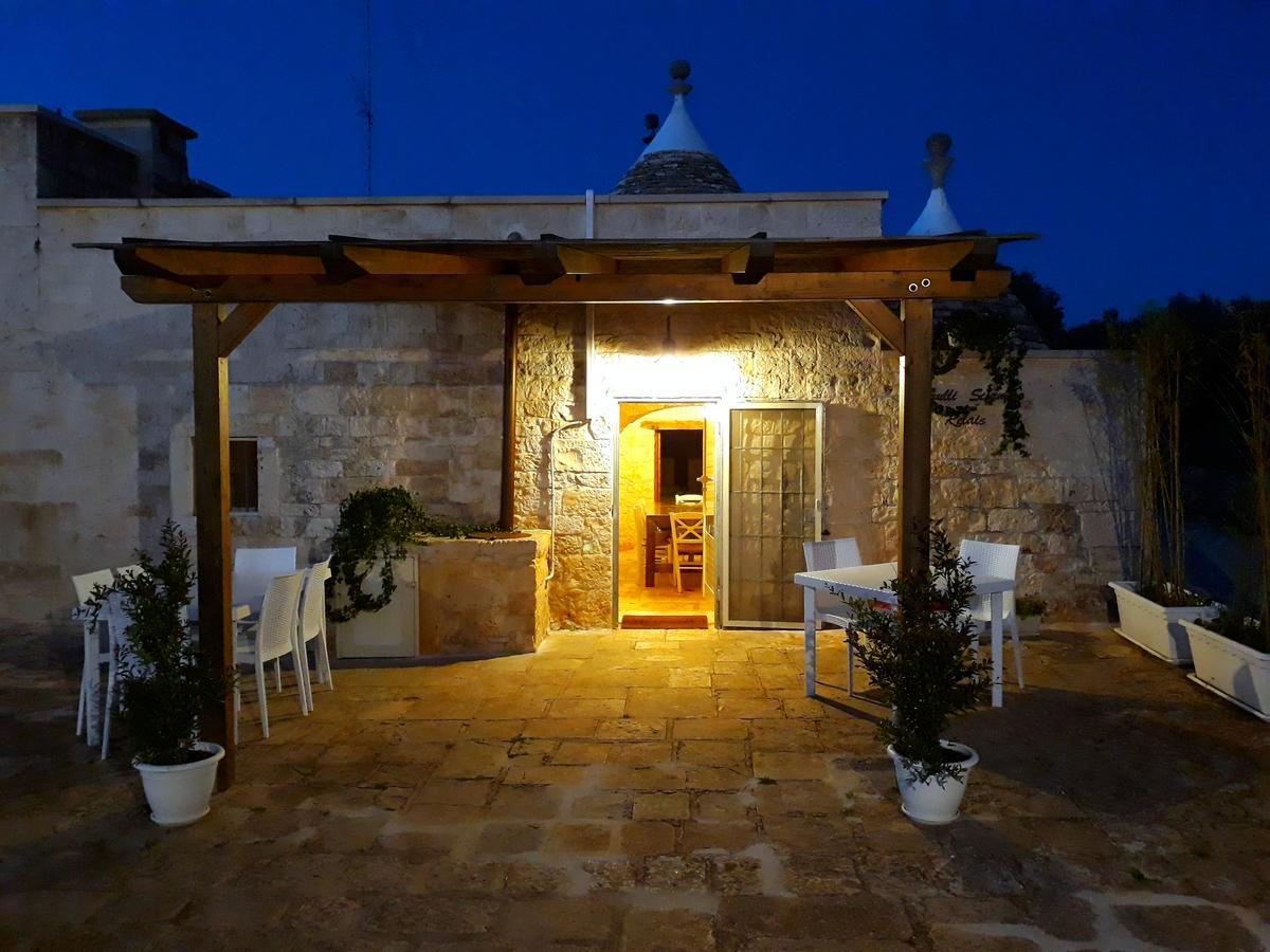 مبيت وإفطار ألبيروبيللو Trulli Sciummo Relais المظهر الخارجي الصورة