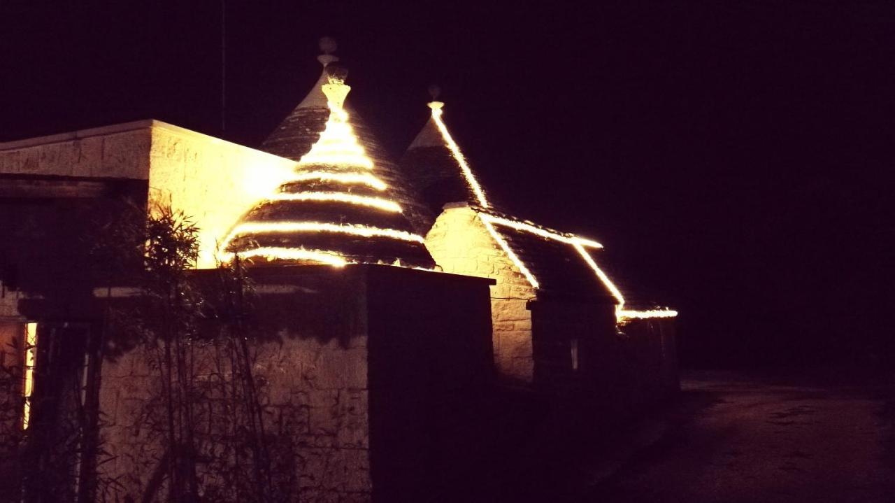 مبيت وإفطار ألبيروبيللو Trulli Sciummo Relais المظهر الخارجي الصورة